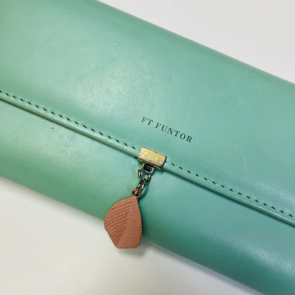 FT Funtor Matcha Green‎ Tri-fold ID Wallet Leaf Charm Card Holder Coin Pocket